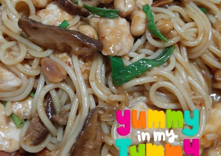 Recipe of Homemade Stir fry Chicken Sesame Pasta