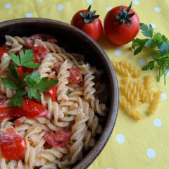 A picture of Tomato & Herb Pasta.