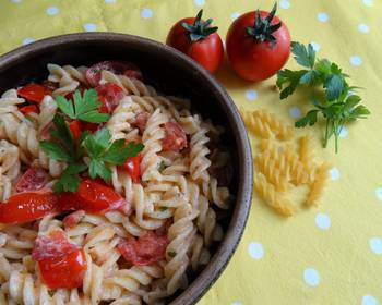 New Recipe Tomato  Herb Pasta Savory Delicious