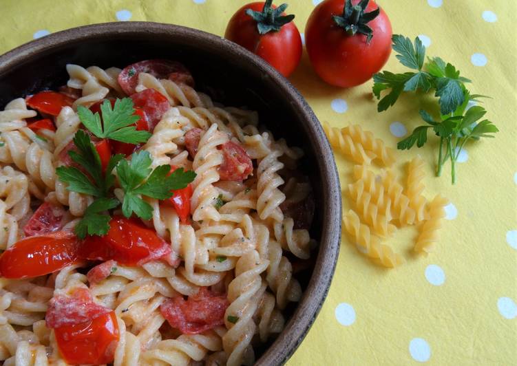 Step-by-Step Guide to Cook Tasty Tomato &amp; Herb Pasta