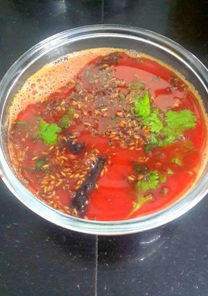 பீட்ரூட் எலுமிச்சை ரசம் (Beetroot elumichai rasam recipe in tamil) செய்முறை முக்கிய புகைப்படம்