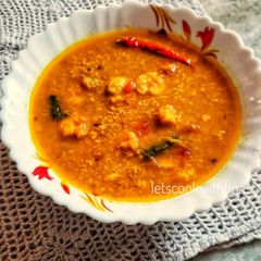 A picture of Dal Chingri.