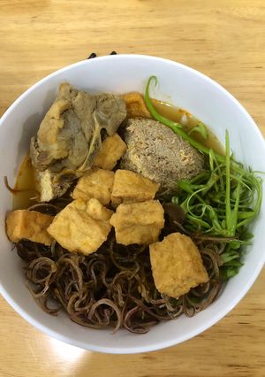 Hình của món Bún riêu cua.