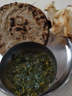 મેથીની ભાજી નું શાક (Methi Bhaji Shak Recipe In Gujarati) રેસીપી મુખ્ય ફોટો