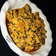 A picture of Egusi soup.