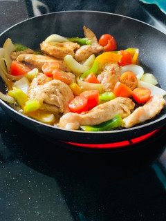 Una foto de Taco Fajitas de pollo caribeñas