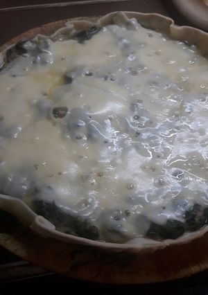 Una foto de Tarta de acelga y atún diferente