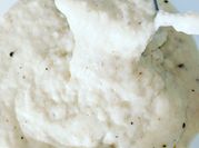 Una foto de bechamel con leche de almendras