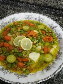 صورة لوصفة شوربه الخضار بالشعيريه