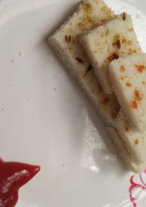વ્હાઈટ ઢોકળા ફોર બેબી રેસીપી મુખ્ય ફોટો