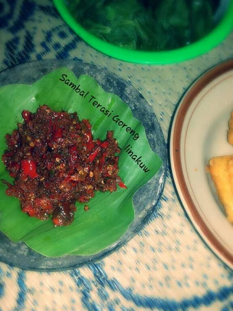 Cara Gampang Membikin Resep Sambal Terasi Goreng yang Bikin Ngiler Anti Ribet, Sempurna