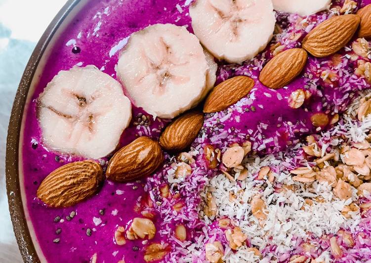 Bagaimana Menyiapkan Pitaya Smoothie Bowl Anti Gagal
