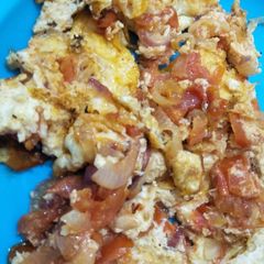 A picture of Scrambled eggs.