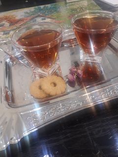 عکسی از دستور چای دارچین و هل و گل محمدی