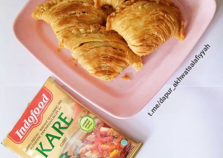 8. Curry Puff / Karipap
Sumber Uni Cheche