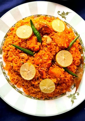 A picture of Chicken Tikka Biryani.