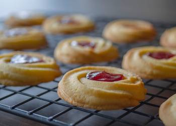 Easiest Way to Recipe Tasty Strawberry Jam Butter Cookies Spritz Cookies