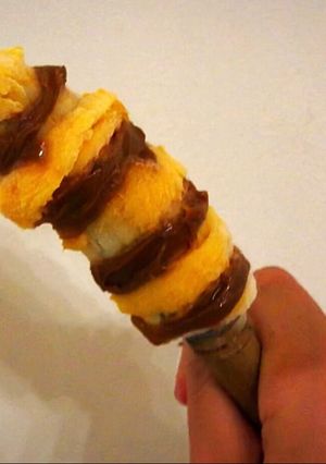 Una foto de Bananitas heladas para divertirse con chicos! Nutritivo y fresco