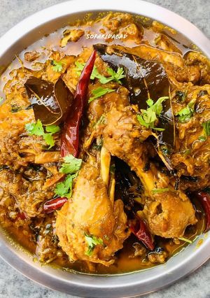 A picture of Dhaba style spicy chicken.