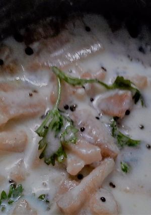 A picture of Vazhaithandu Salad.