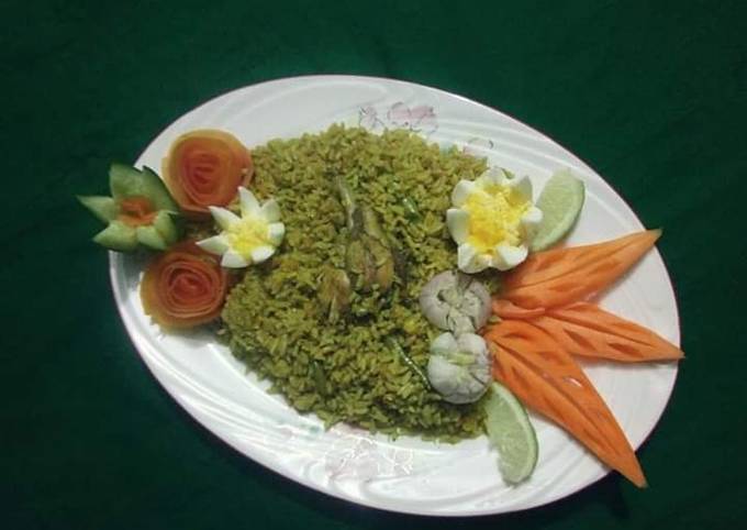 Chicken khichuri (Bengali dish)