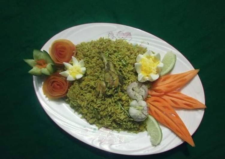 Recipe of Homemade Chicken khichuri (Bengali dish)