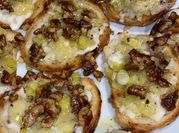 A picture of toasted walnuts