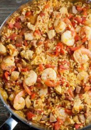 A picture of Prawn paella.