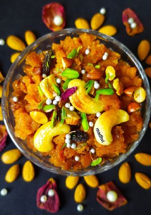 ब्रेड का हलवा (Bread Halwa Recipe In Hindi) रेसिपी मुख्य फोटो