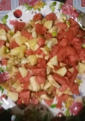 A picture of Fruit salad.