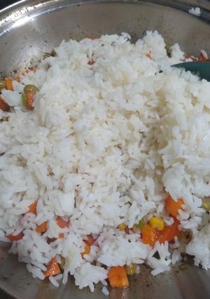 Una foto de Arroz blanco para arroz chino