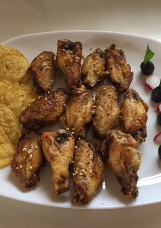Una foto de Alitas de pollo marinadas