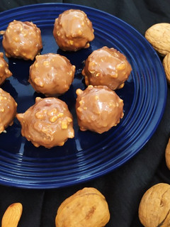 A picture of Healthy Nuts Balls.