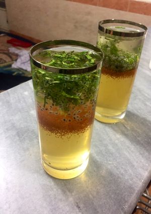 عکسی از دستور نوشیدنی نعناع و شربت سکنجبین