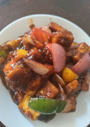 ચીલી પનીર (Chili Paneer Recipe In Gujarati) રેસીપી મુખ્ય ફોટો