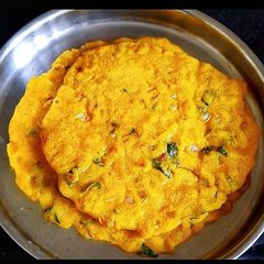 A picture of Rice flour roti | rice flour tawa roti.