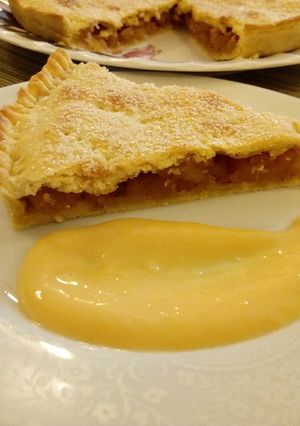 A picture of Apple Pie#Baking contest.