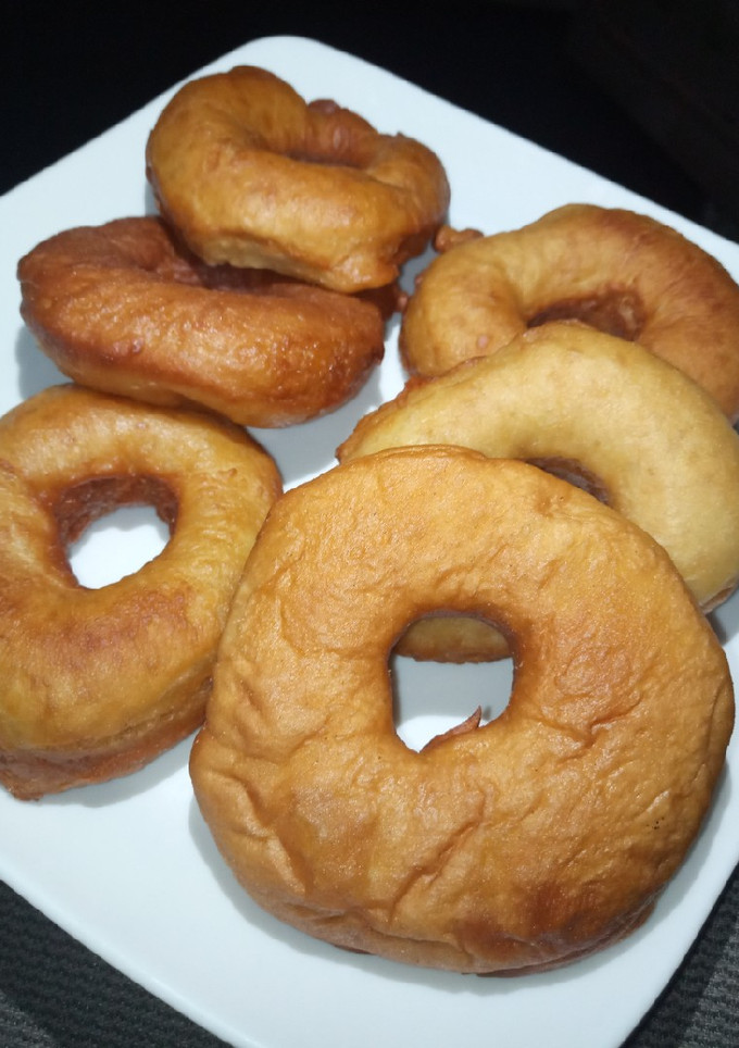 A picture of Soft fluffy doughnut.