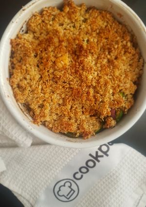 Une photo de Crumble salé courgette feta tomates séchées