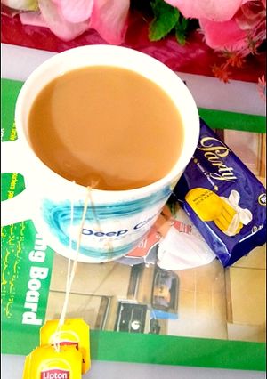 A picture of Yellow lipten tea.