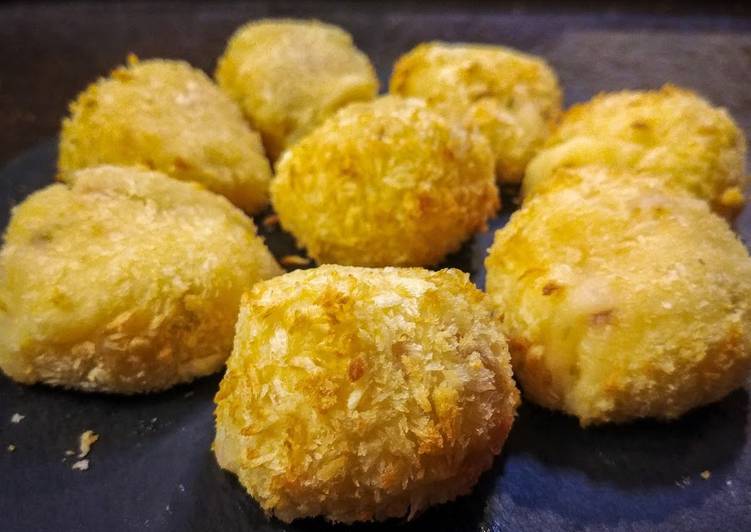 Ham and Cheese Potato Balls