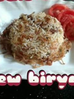 A picture of Stew biryani.