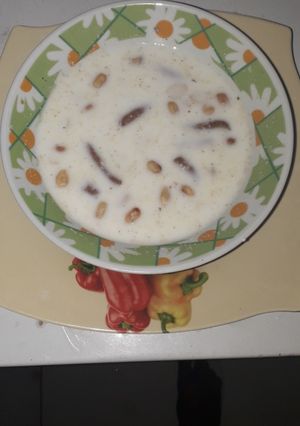 A picture of Ijebu garri with milk.