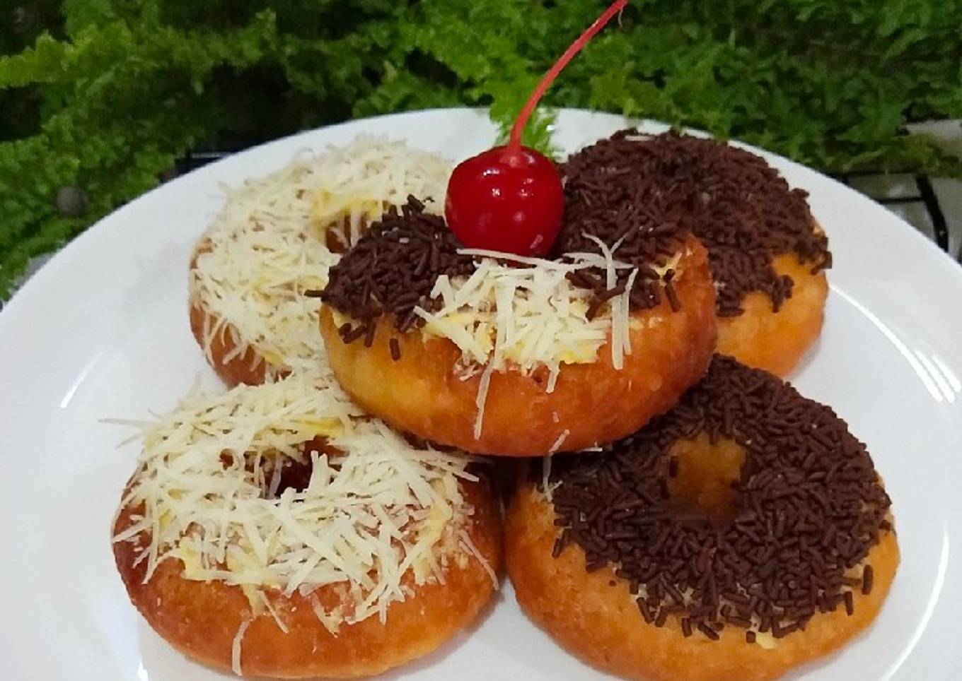 Donat Tanpa Ulen