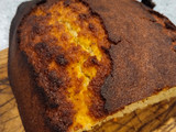 Plum cake de limón con semillas de amapola