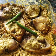 Ilish Bhapa in Microwave oven (Hilsa in mustard paste) A picture of Ilish Bhapa in Microwave oven (Hilsa in mustard paste).