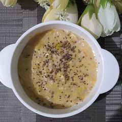 A picture of Mpasi 9 bulan (oat labu kuning kurma).