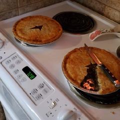 A picture of Bullits Tourtiere.