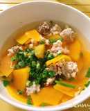 Canh đu đủ nấu tôm thịt