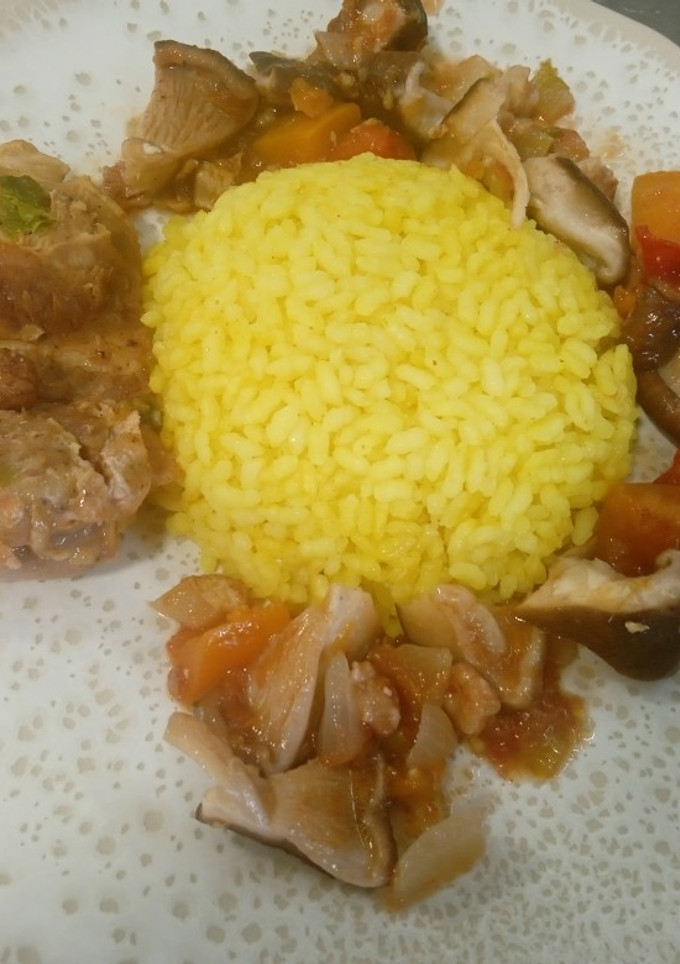 Una foto de Pollo aromático
